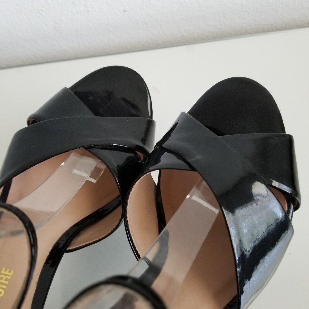 POUR LA VICTOIRE Black Patent Leather Heels 8 - Picture 8 of 12